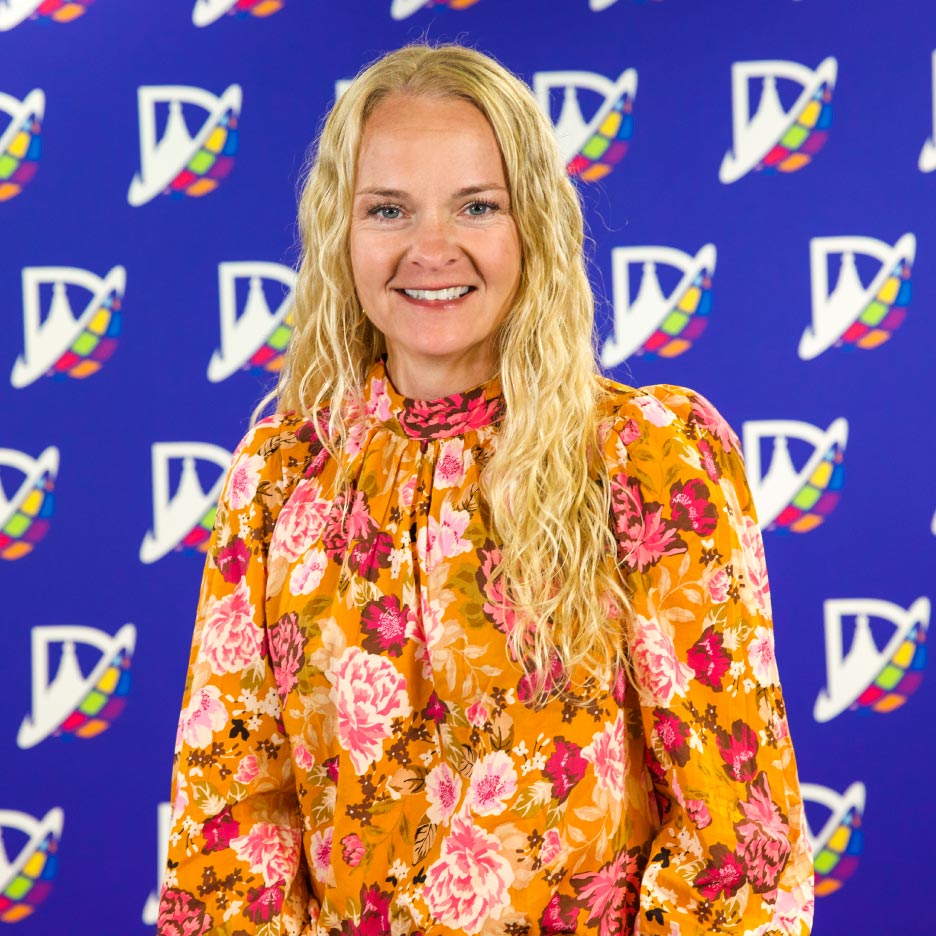 Colleen Grindle, Harpool Principal
